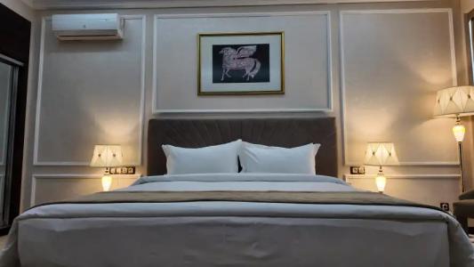 The Royal Mezbon & SPA - 131