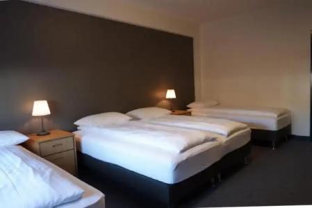 Asbru by Reykjavik Keflavik Airport - 23