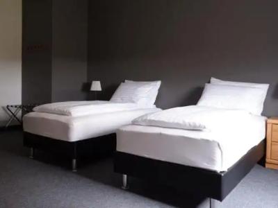 Asbru by Reykjavik Keflavik Airport - 1