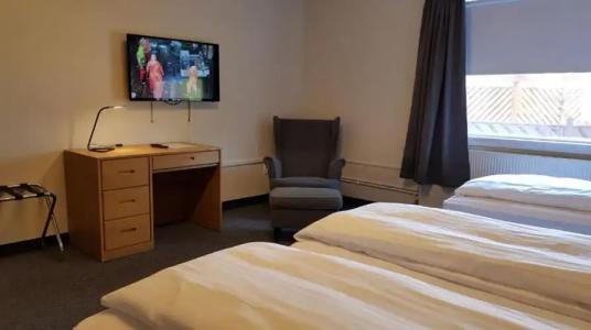 Asbru by Reykjavik Keflavik Airport - 21