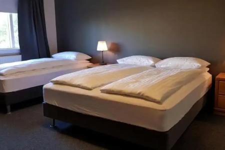 Asbru by Reykjavik Keflavik Airport - 27