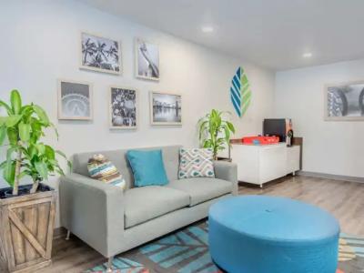WoodSpring Suites Orlando South - 1