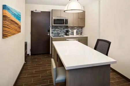 Hyatt House across from Universal Orlando Resort - 27