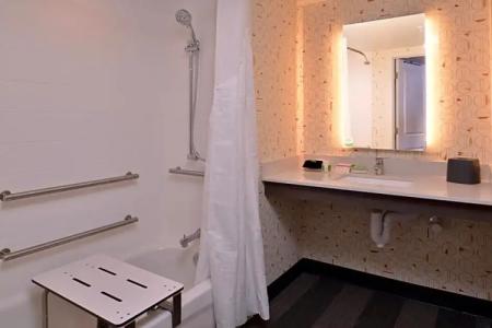 Holiday Inn & Suites Orlando International Drive South, An Ihg - 64