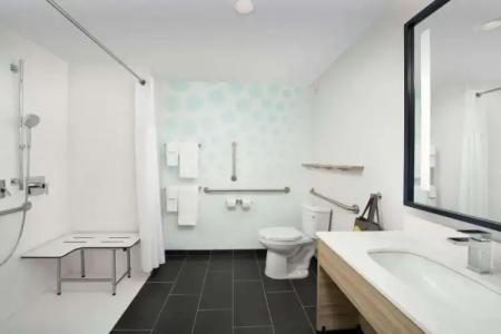 Tru By Hilton Orlando Convention Center - 55