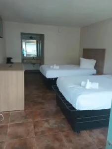 Altamonte Springs and Suites - 10