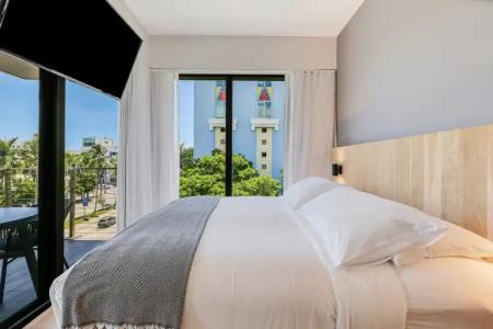 Urbanica The Euclid - 37