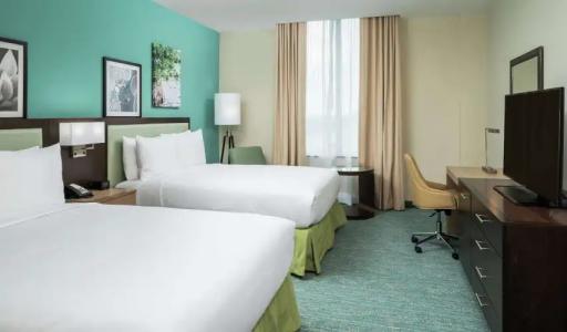 DoubleTree by Hilton Miami Doral - 33