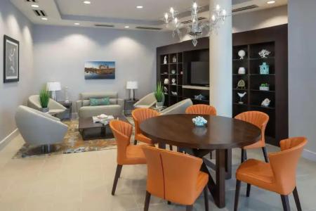 DoubleTree by Hilton Miami Doral - 17