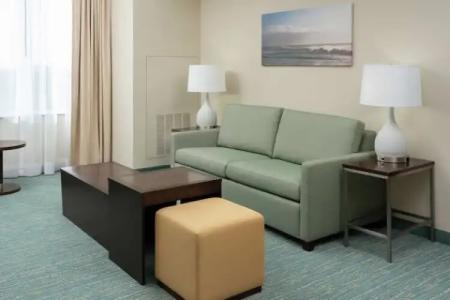 DoubleTree by Hilton Miami Doral - 38
