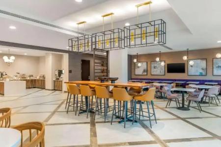 Comfort Inn & Suites Miami International Airport - 26