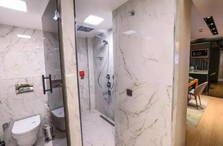 Broyt Suites - 150