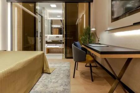 Broyt Suites - 196