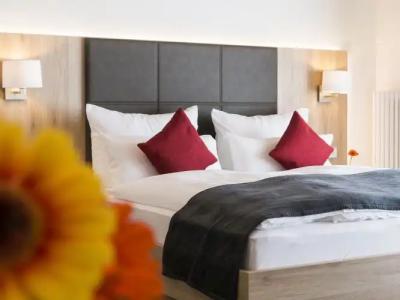 Restaurant Schiff - 85