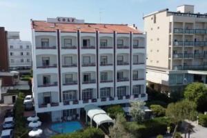 Golf & Beach Hotel b&b, Червия-Милано-Мариттима