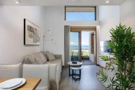 North Coast Seaside Suites - 34