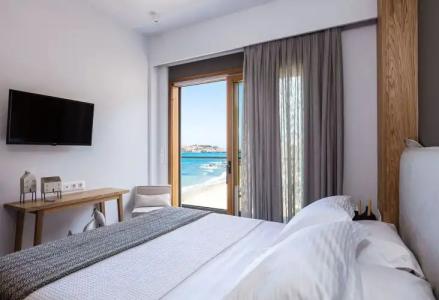 North Coast Seaside Suites - 83