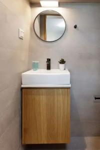 North Coast Seaside Suites - 32