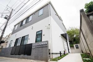 Отель «Glou Higashi Shinjuku», Токио