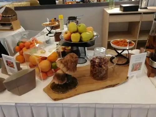 Hôtel restaurant d'application Lesdiguieres - Ecole hôtelière - - 13