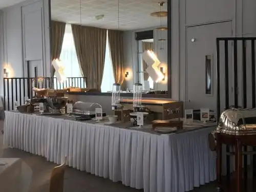 Hôtel restaurant d'application Lesdiguieres - Ecole hôtelière - - 9