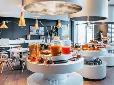 Novotel Paris Coeur d'Orly Airport - 21