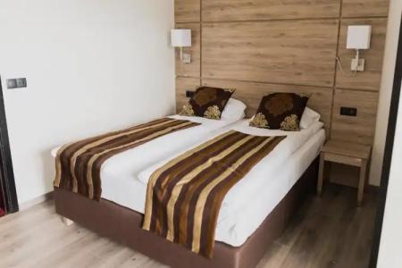 Duus by Keflavik Airport - 26