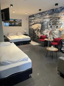 Duus by Keflavik Airport - 31