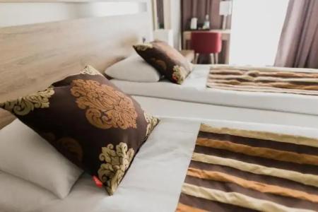 Duus by Keflavik Airport - 43