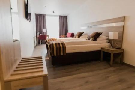 Duus by Keflavik Airport - 5