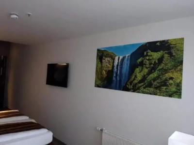 Duus by Keflavik Airport - 40