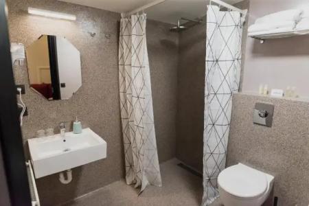 Duus by Keflavik Airport - 7