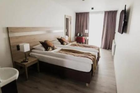 Duus by Keflavik Airport - 4