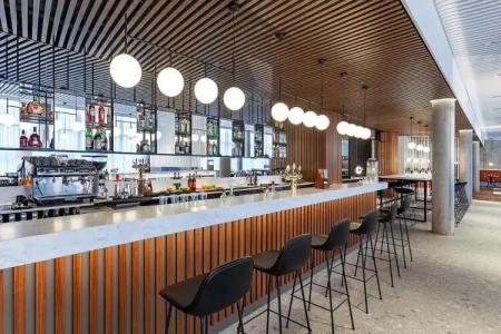 Courtyard by Marriott Reykjavik Keflavik Airport - 11