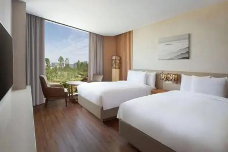 Courtyard by Marriott Seoul Botanic Park - 4