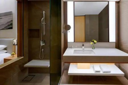 Courtyard by Marriott Seoul Botanic Park - 10