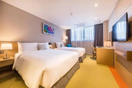 Howard Johnson by Wyndham Incheon Airport - 4