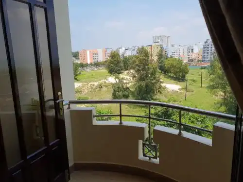 Thái Tân - 28