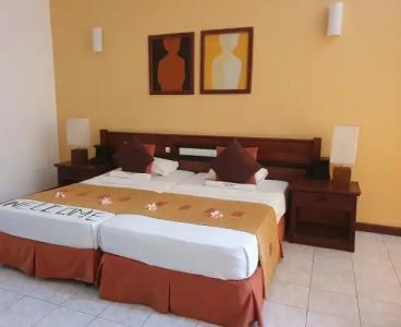 Induruwa Beach Resort - 8