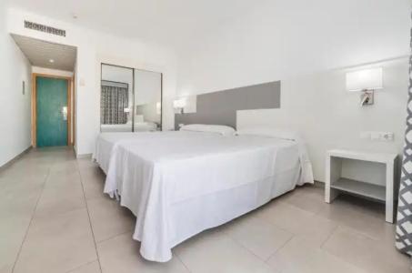 Globales Los Patos Park - 39