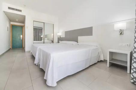 Globales Los Patos Park - 7