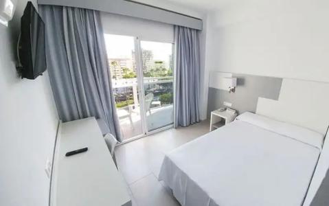 Globales Los Patos Park - 29