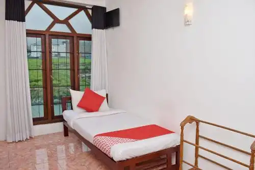 OYO 454 Jayamal Rest - 16