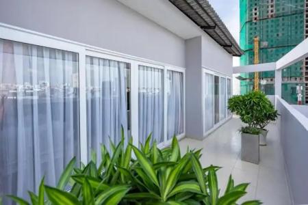 Emerald Central - 225