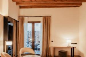 Hotel «Unuk», Севилья