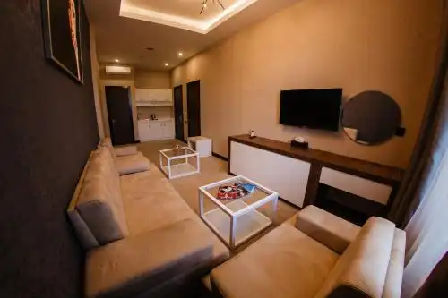 Hillmond Baku - 29
