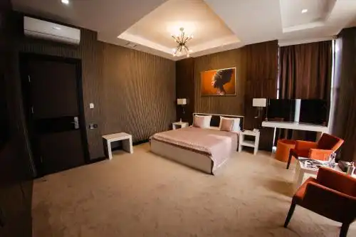 Hillmond Baku - 9