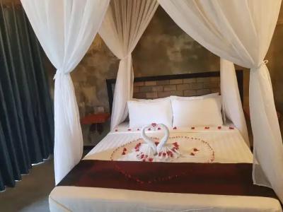 Koh Rong Hill Beach Resort - 3