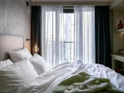 Gekko House Frankfurt, a Tribute Portfolio - 89