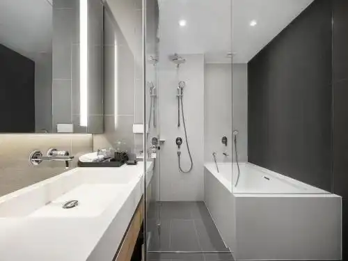 Oakwood Suites Bangkok - Sha Extra Plus - 15